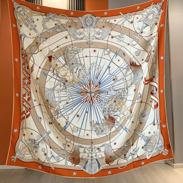 Luxury Brand Scarf Large Silk  - огляд і ціна Women Bags Brands