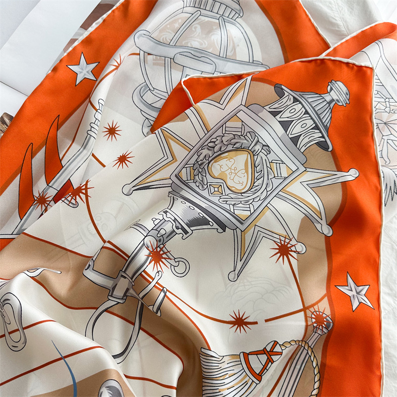 Luxury Brand Scarf Large Silk  - огляд і ціна Women Bags Brands