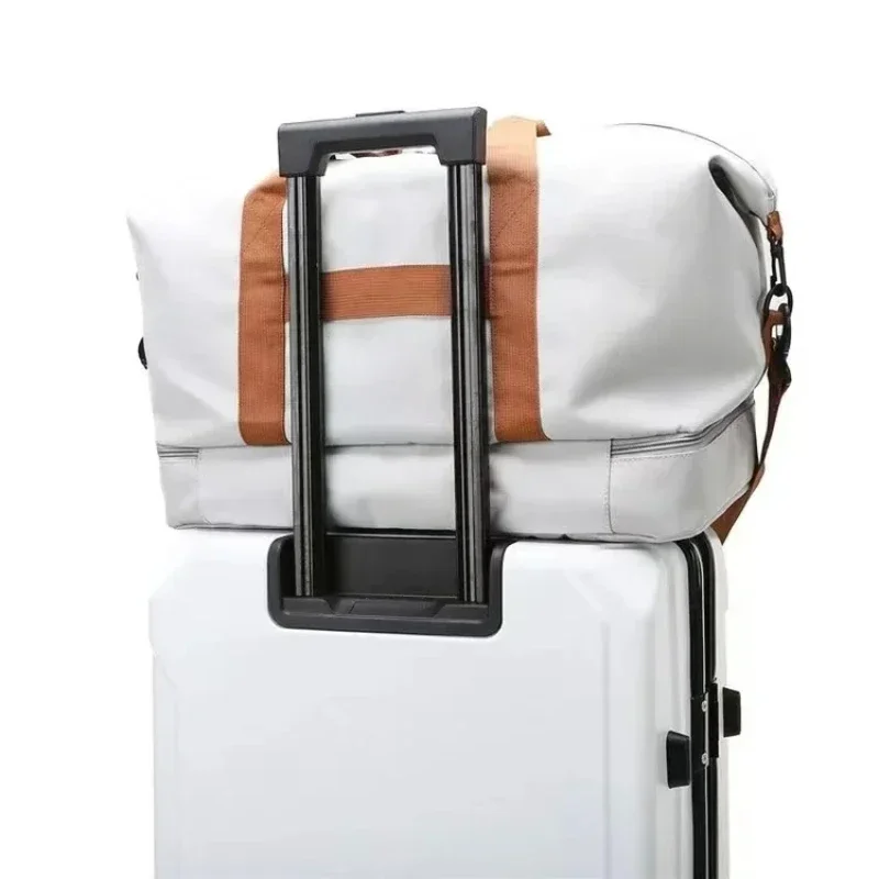 Large Capacity Travel Gym Bag  - огляд і ціна Doctor Bag Leather