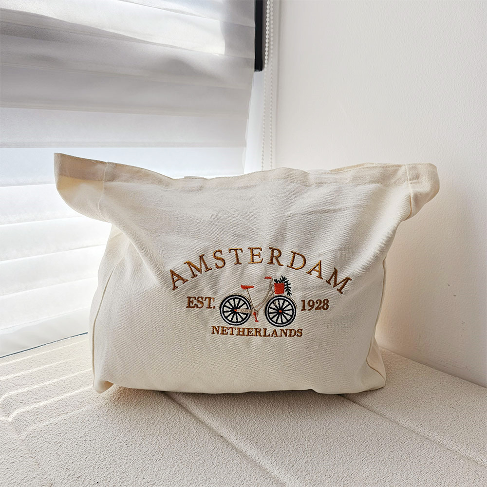 Amsterdam Netherlands Vintage  - огляд і ціна Women Bags Ck