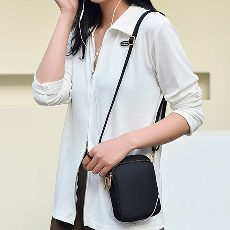Minimalist Vertical Crossbody  - огляд і ціна Women Bags Rack